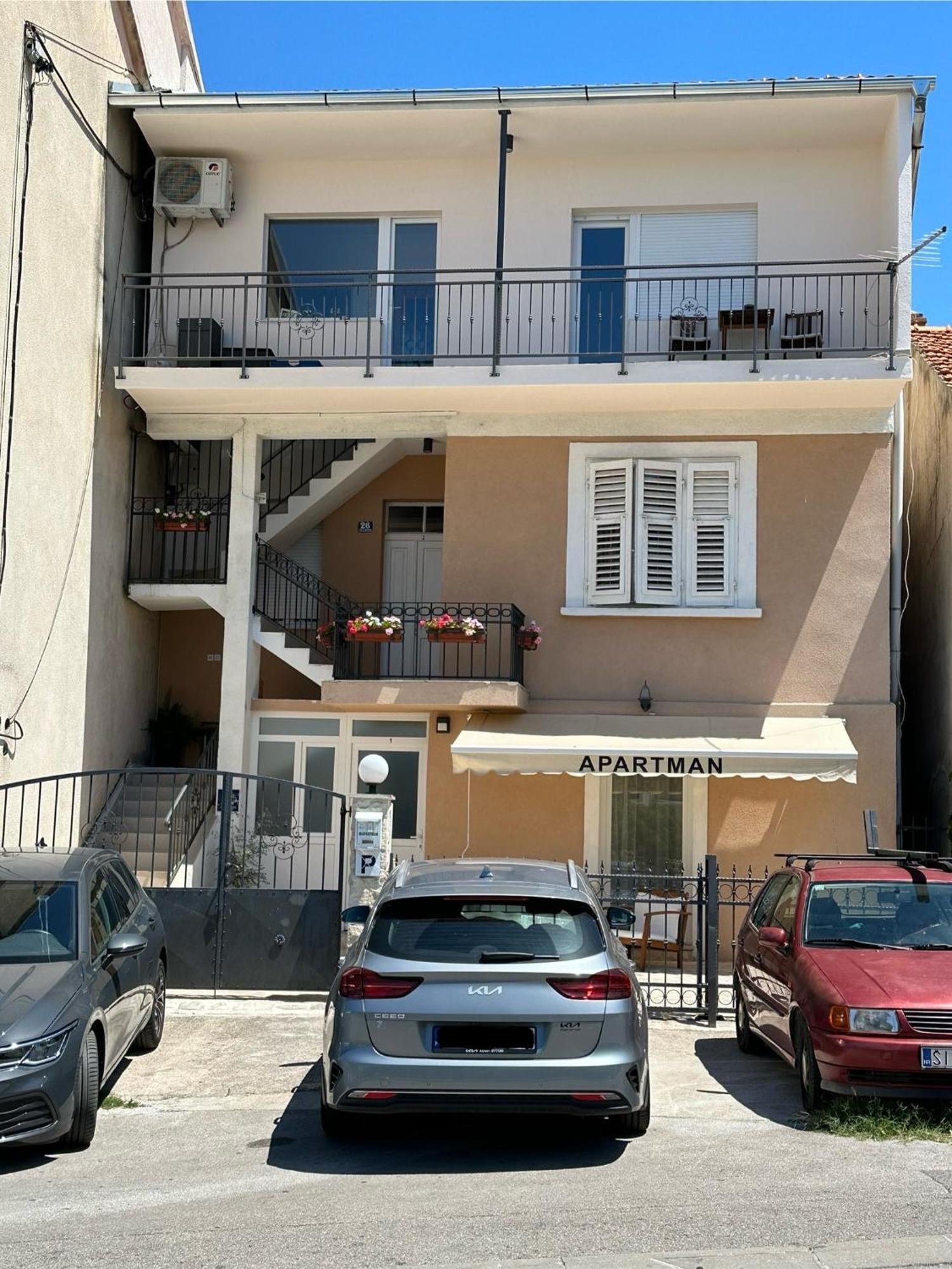 Apartment Bruno Šibenik Exterior foto